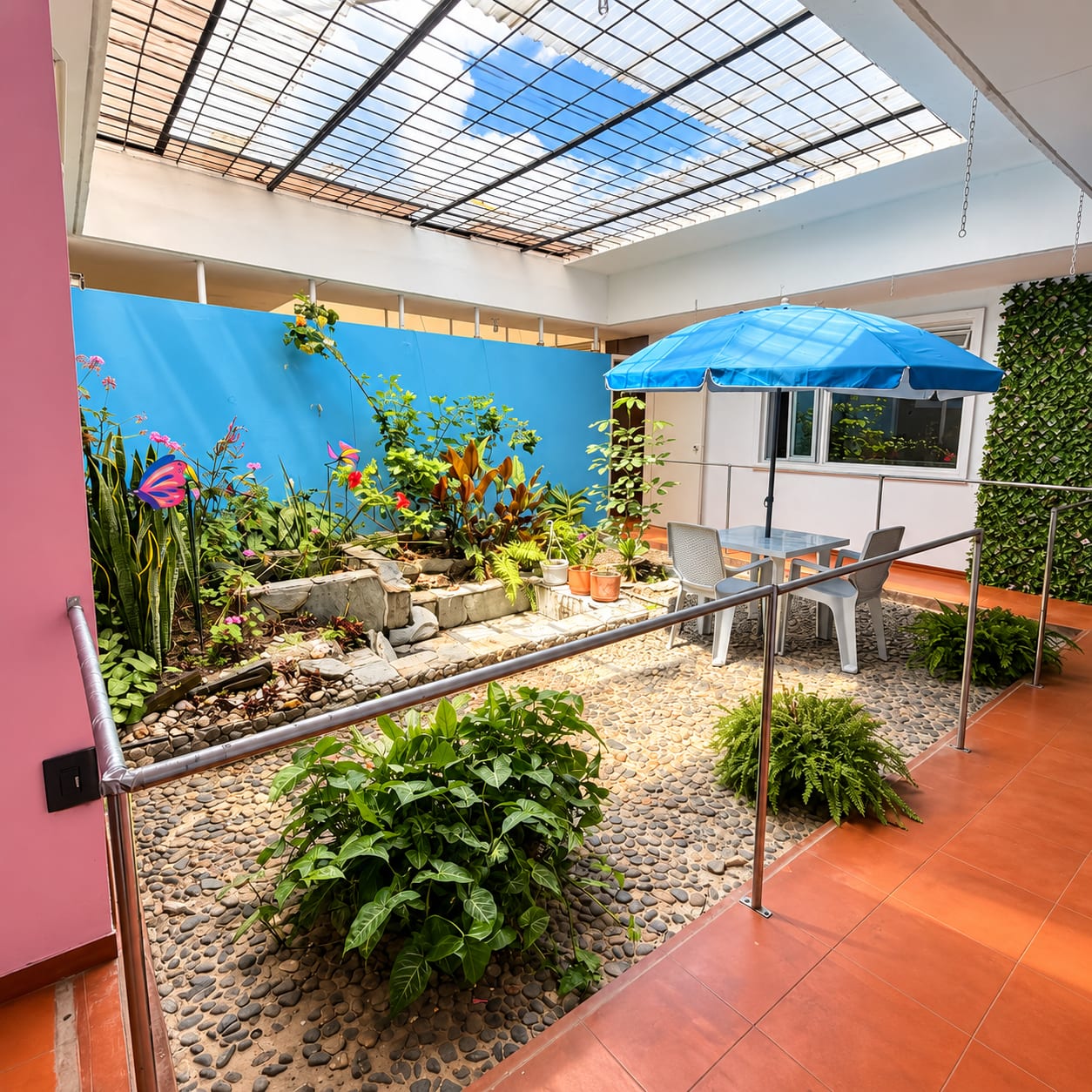 Jardín interior de la sede Ibagué